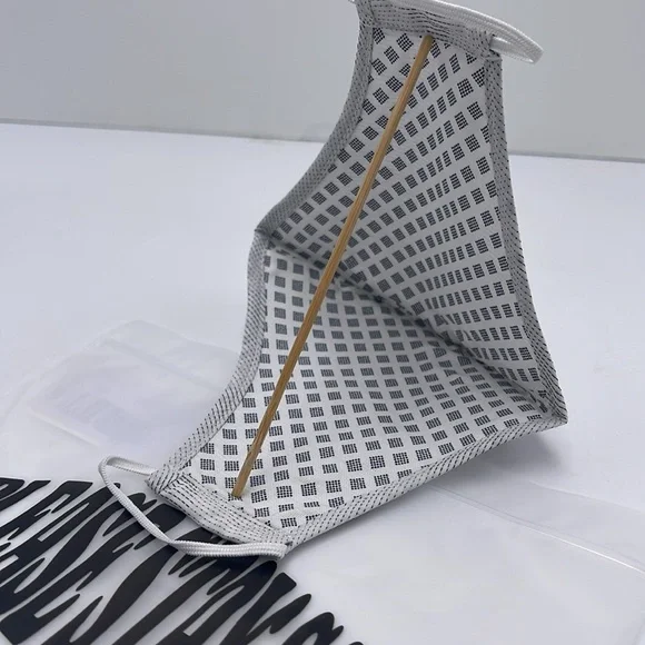 Ted Baker Gray Face Mask TED BAKER LONDON Reversible Reusable FACE MASK NWT - Picture 5 of 12